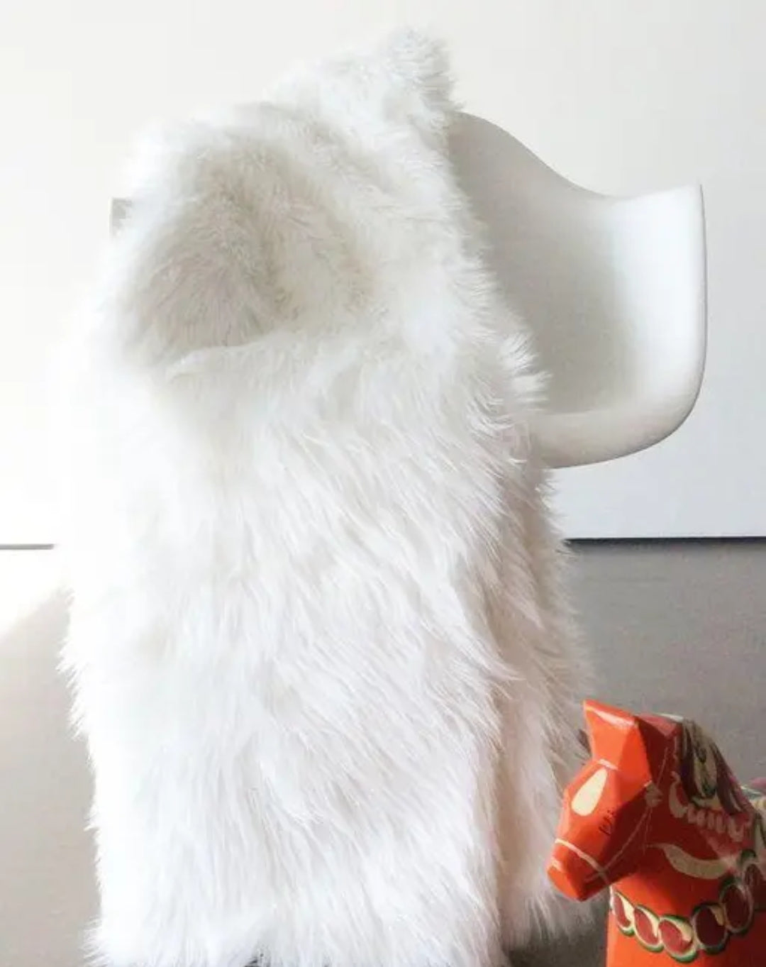 HappyMonk White Fur | Soft and Smooth